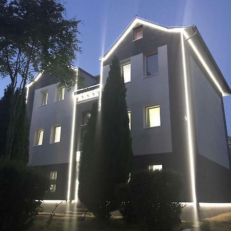 Werftstrasse 9A Aparthotel Kiel Exterior foto