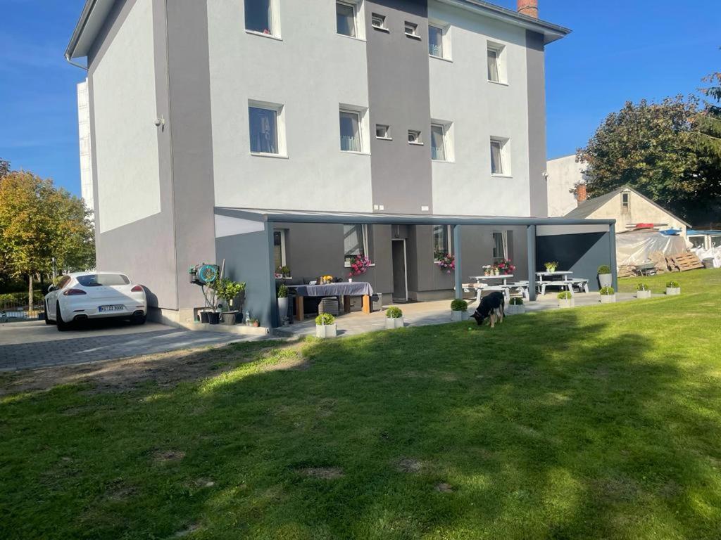 Werftstrasse 9A Aparthotel Kiel Exterior foto